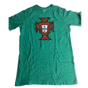 Nike FPF Herren Portugal Kids Tee Kinetic Green Size XL